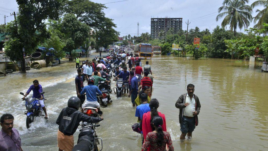 Überschwemmungen in Indien