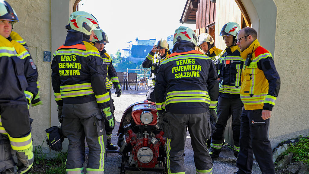Übung Berufsfeuerwehr Kapuzinerberg