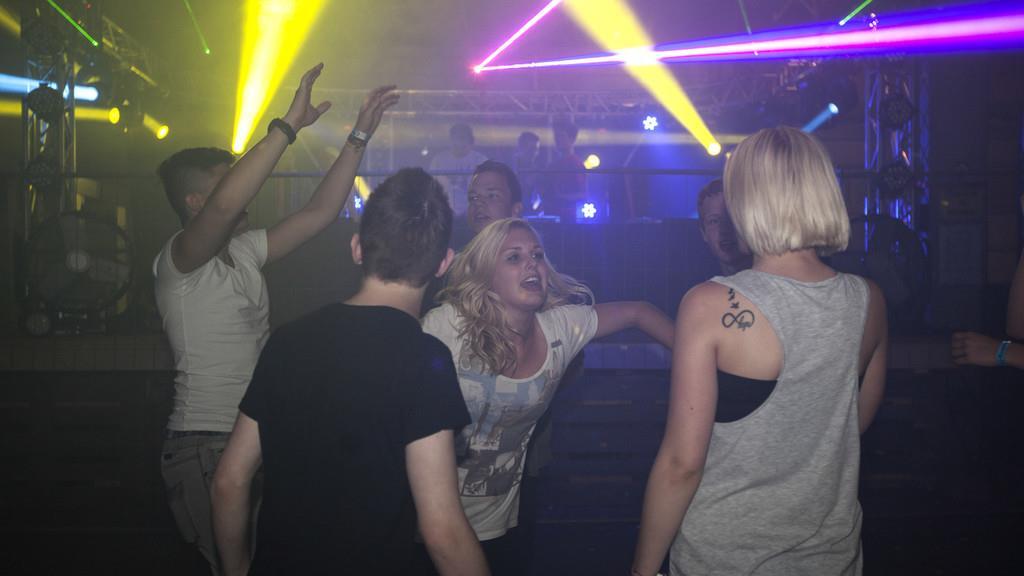 STAUPARTY I