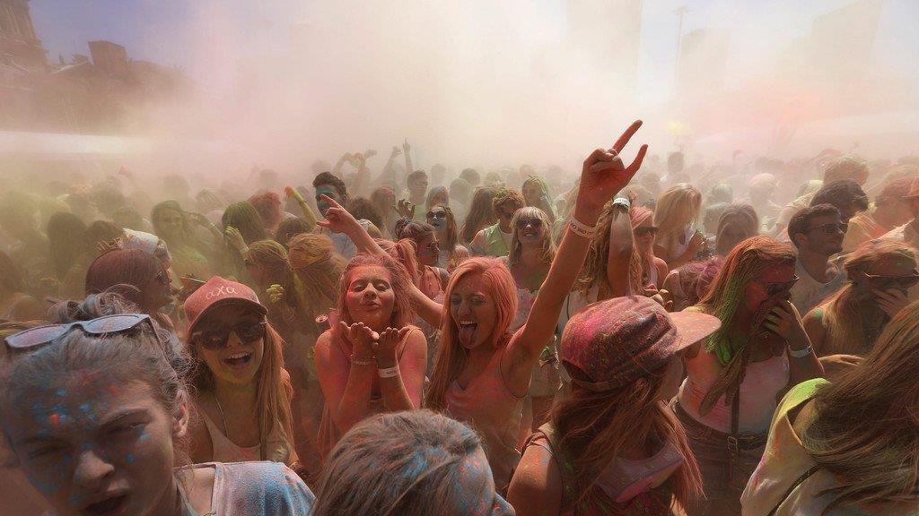 Mehr Bilder vom Farben-Fest