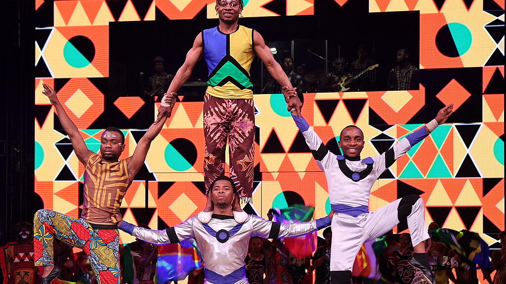 Afrika! Afrika! von der MZW in Salzburg
