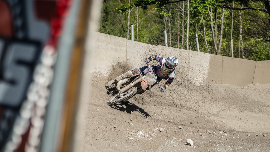 XBOWL MOTOCROSS RACE II