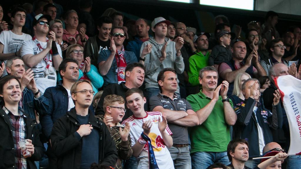 Red Bull - Sturm Graz, Stimmung, II