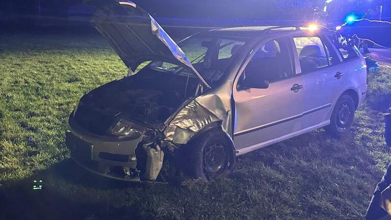 Alkolenker (23) bei Crashfahrt in Maishofen verletzt