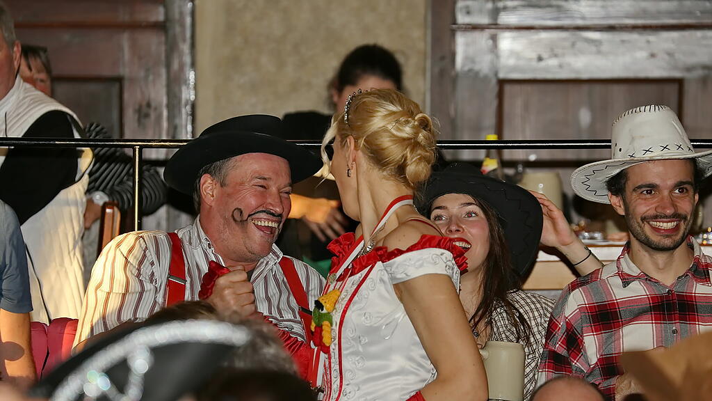 Salzburger Kinderfasching im M\u00fcllner Br\u00e4u