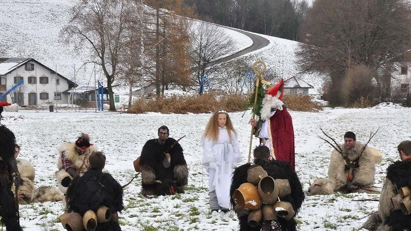 Fliegender Nikolaus