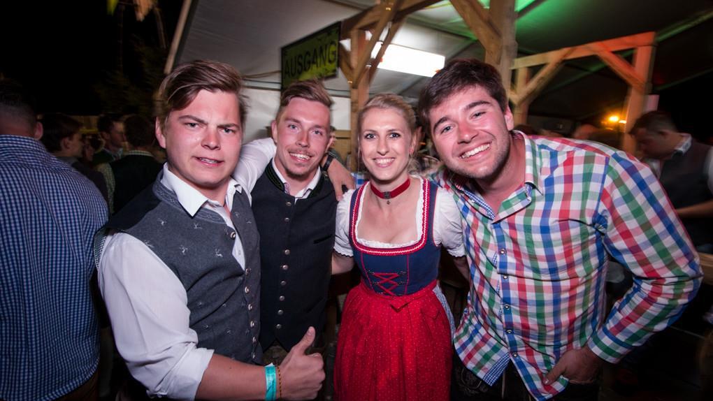10. Sagler Bierzelt II