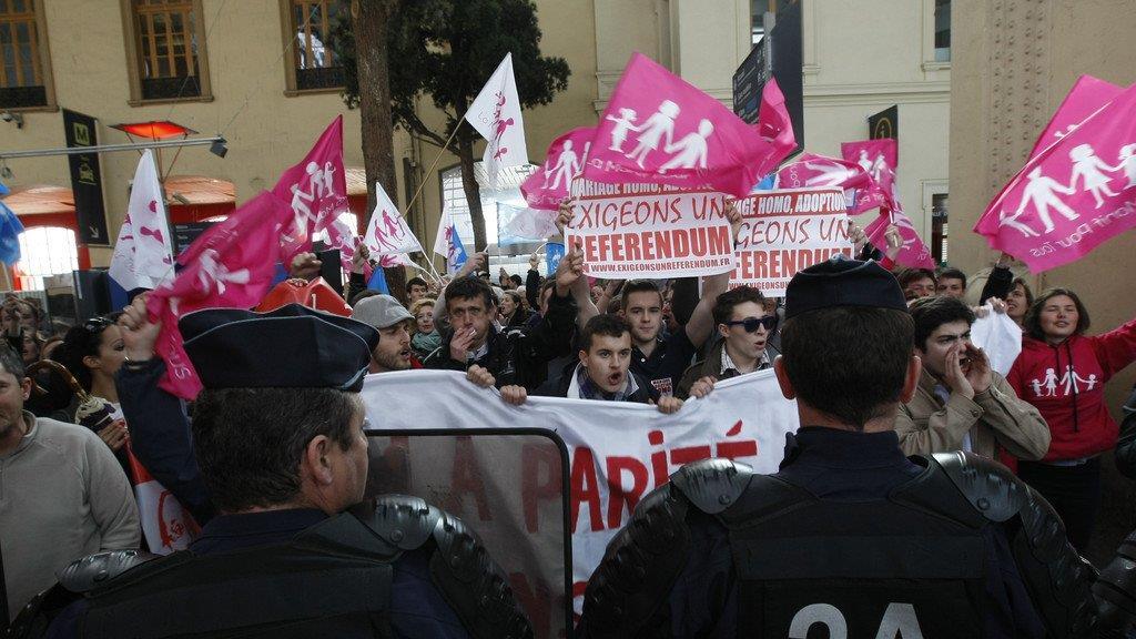 Proteste gegen Homo-Ehe in Paris