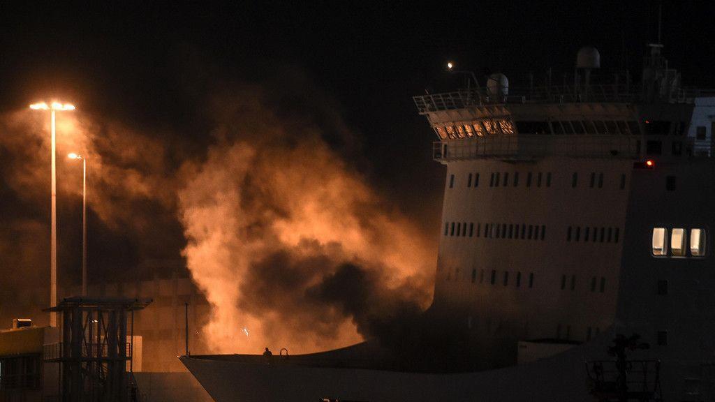 Feuer auf griechischer Fähre ausgebrochen