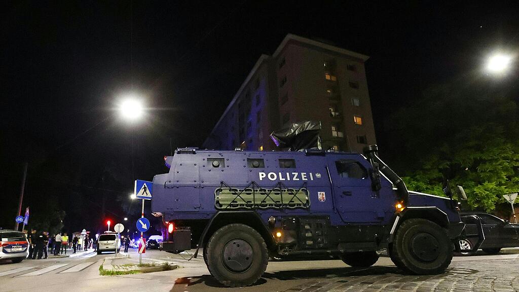 Schüsse in Wien: Polizei-Großeinsatz