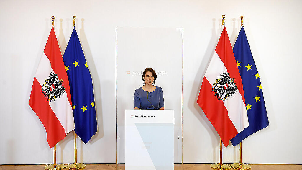 Die Verfassungsministerin will sich am Regierungsprogramm orientieren