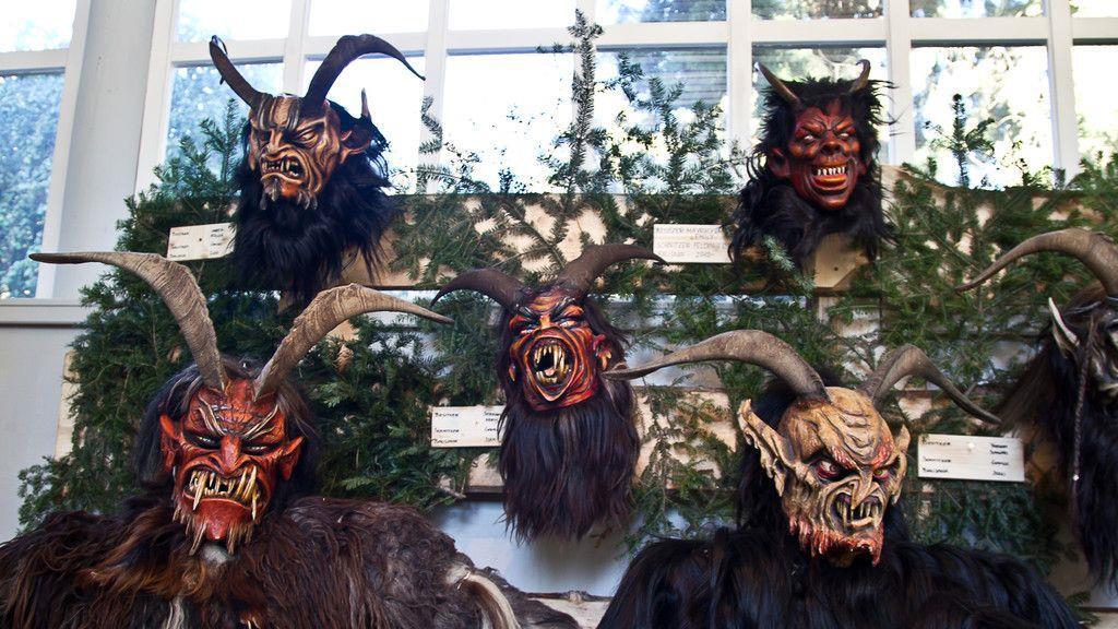 "Leidenschaft Maske": Ausstellung der Alt Gnigler Krampusse