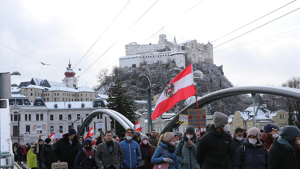 Corona-Demo in Salzburg 2