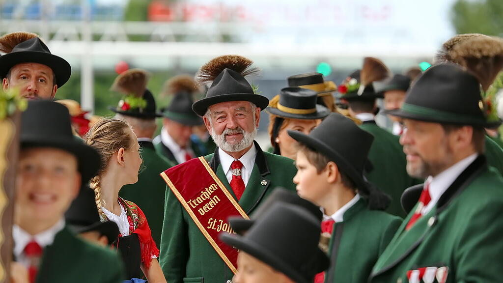 Salzburger Dult: Eröffnung