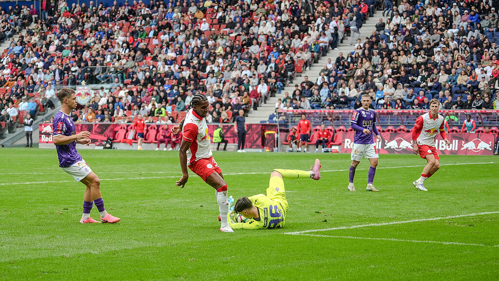 2. Liga: FC Liefering gegen Austria Salzburg
