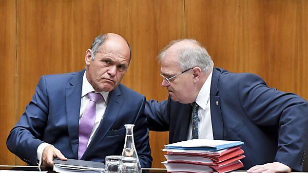 Die beiden Minister wollen für das Sicherheitspaket werben