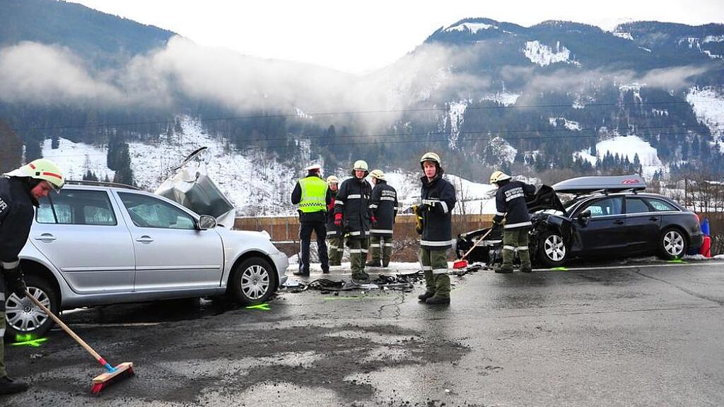 Der 85-Jährige prallte am Sonntag frontal in ein entgegenkommendes Auto.