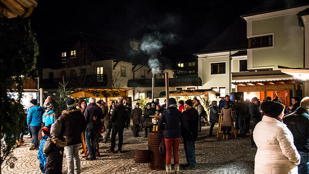 Charity Adventmarkt Fuschl