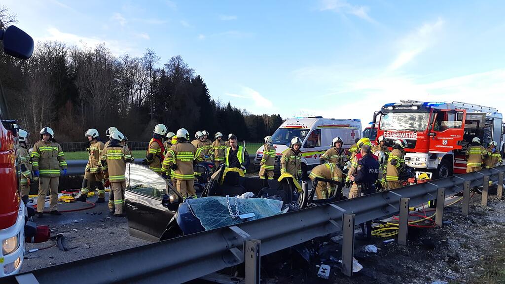 Unfall B156 Göming