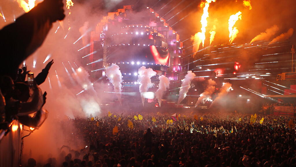 ELF22 - DO, Mainstage III