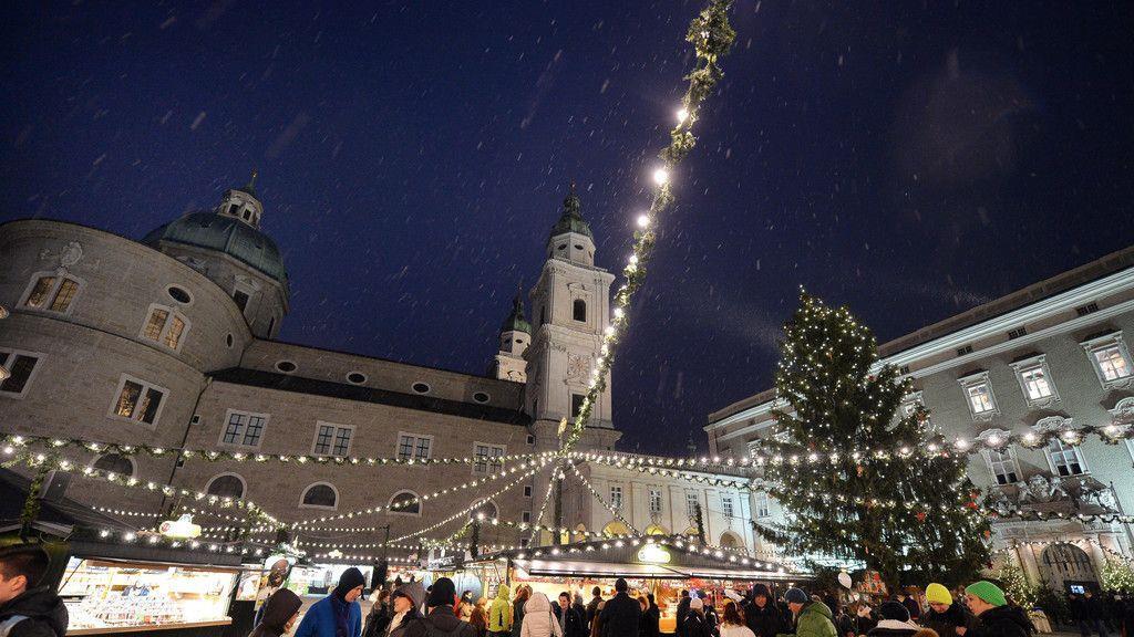 Weihnachtliche Vorfreude auf Christkindlmarkt Salzburg