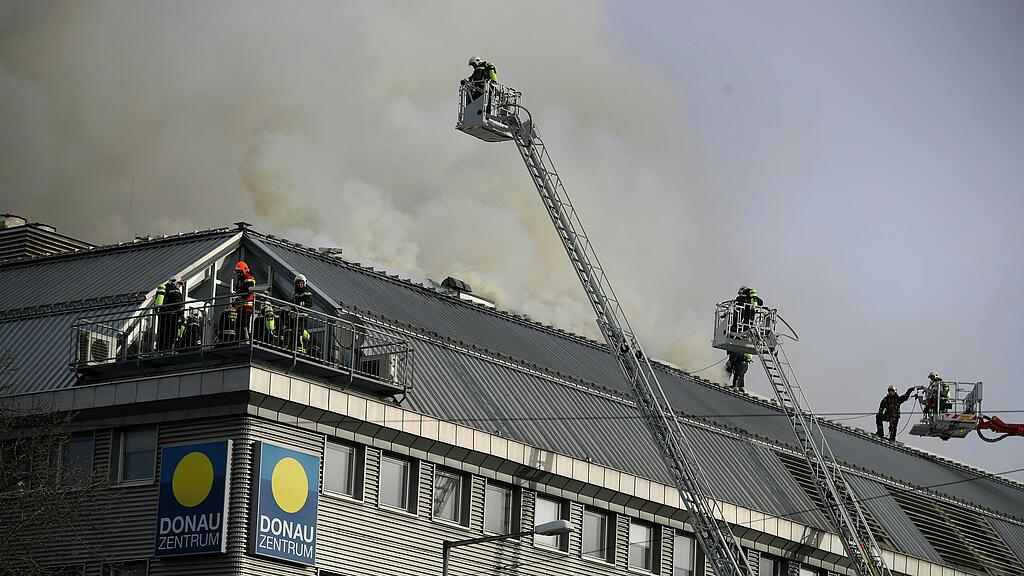 Brand Donauzentrum