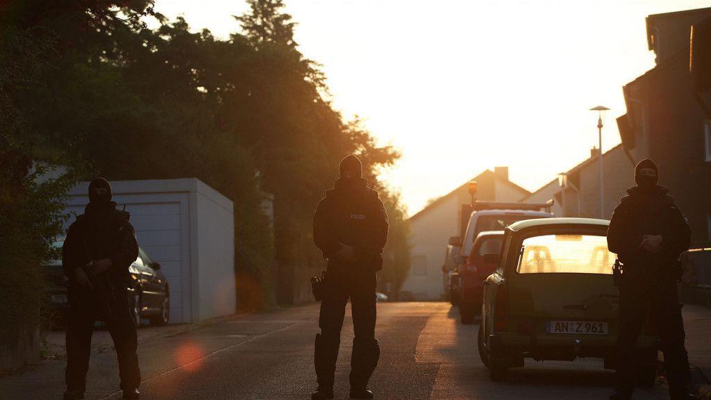 Syrer sprengt sich in Ansbach in die Luft