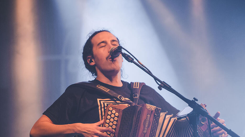 FOLKSHILFE & BLECHSALAT im Rockhouse Salzburg