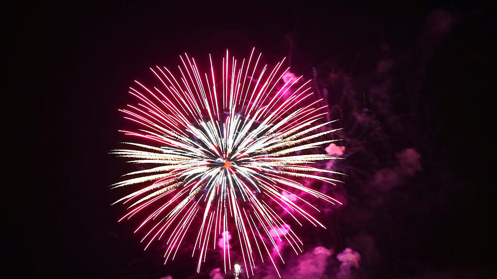 Dult-Feuerwerk 2025 II