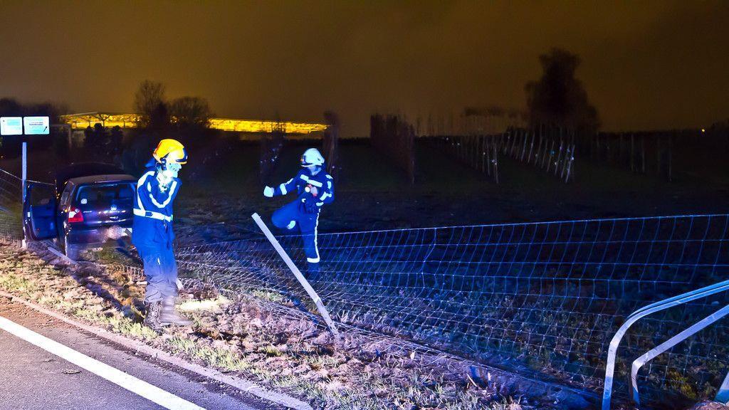 Pkw kracht bei Klessheim gegen Wildzaun