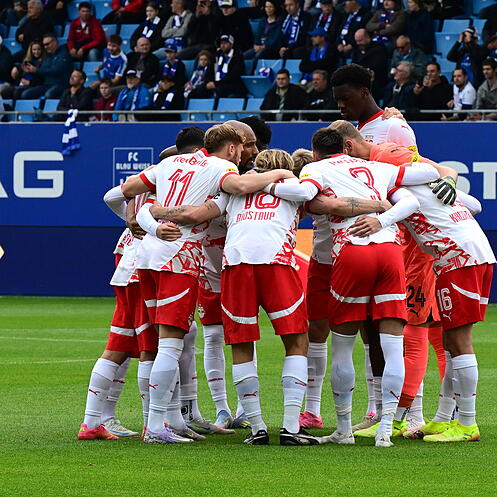 FUSSBALL: ADMIRAL BUNDESLIGA / MEISTERGRUPPE / 9. RUNDE: BLAU-WEISS LINZ - RED BULL SALZBURG