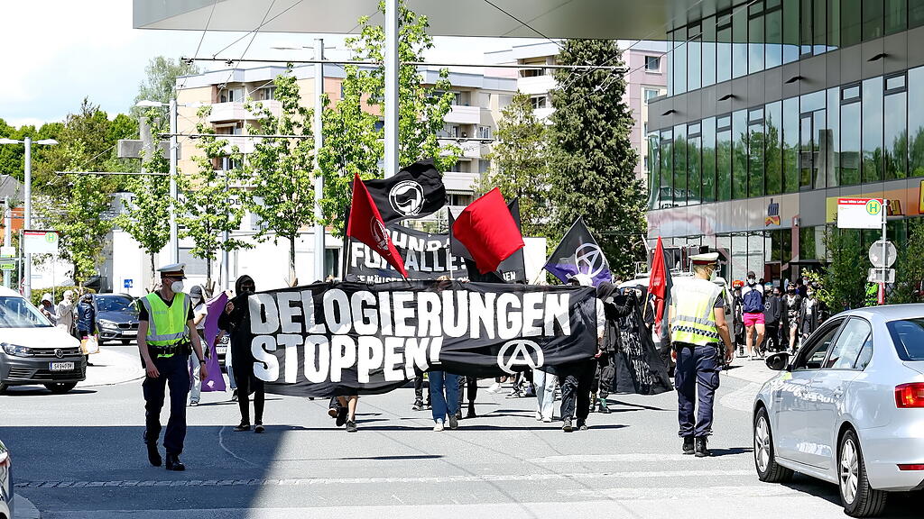20210529_fmt_Delogierungen_Stoppen_KJ005.JPG