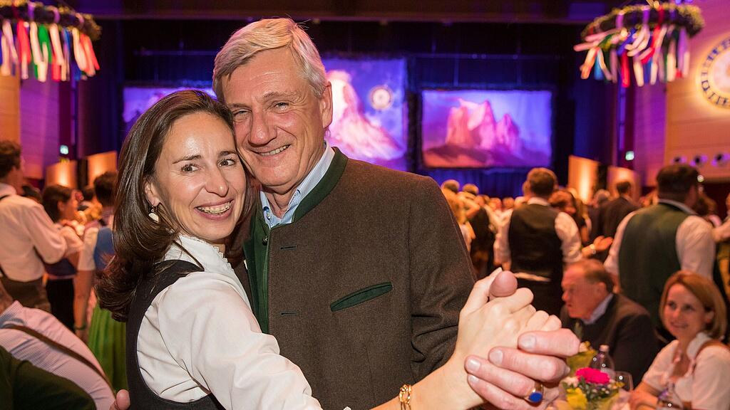 Bürgermeister Harald Preuner und seine FRau Alexandra schwangen das Tanzbein.