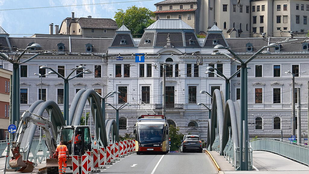 Baustelle Karolinenbrücke