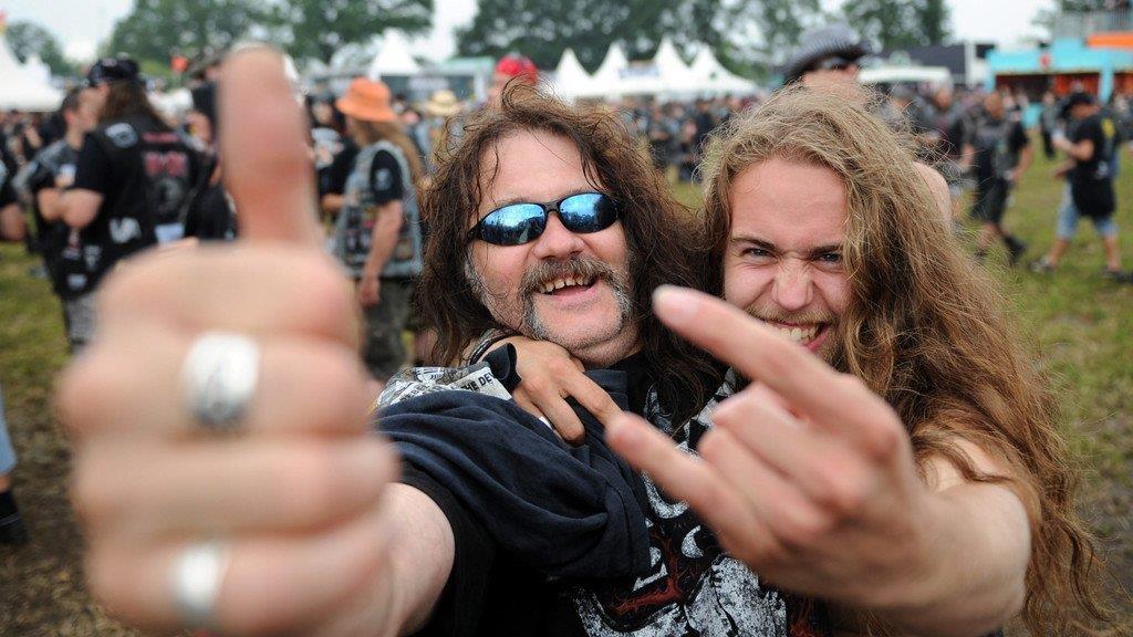 Wacken: Heavy Metal im Schlamm