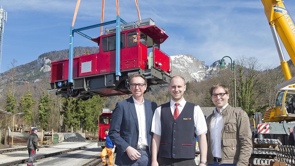 Im Bild von links: Vorstandssprecher Leonhard Schitter/SchafbergBahn Daniel Greinz/Bereichsleiter Verkehr Peter Brandl