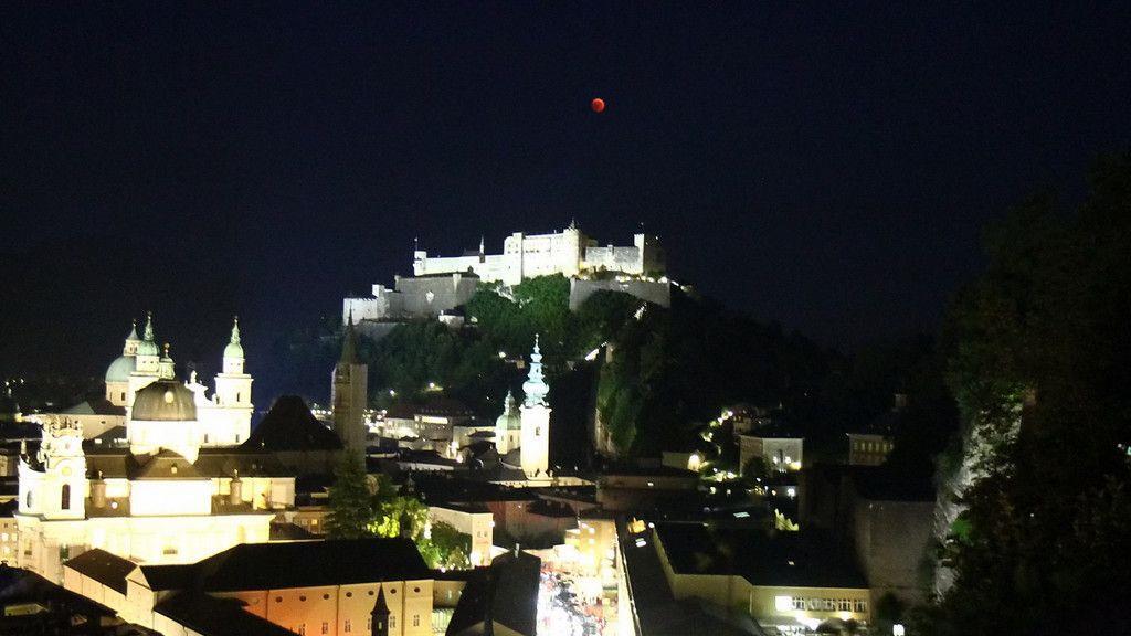 Bilder der Mondfinsternis