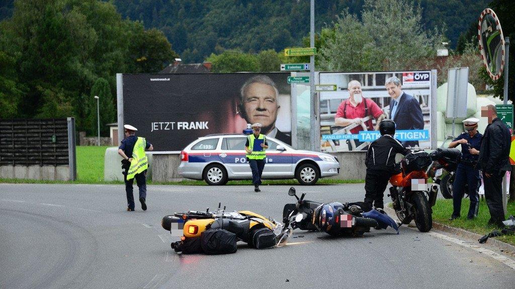 Harley-Fahrer schleudert in Gegenverkehr