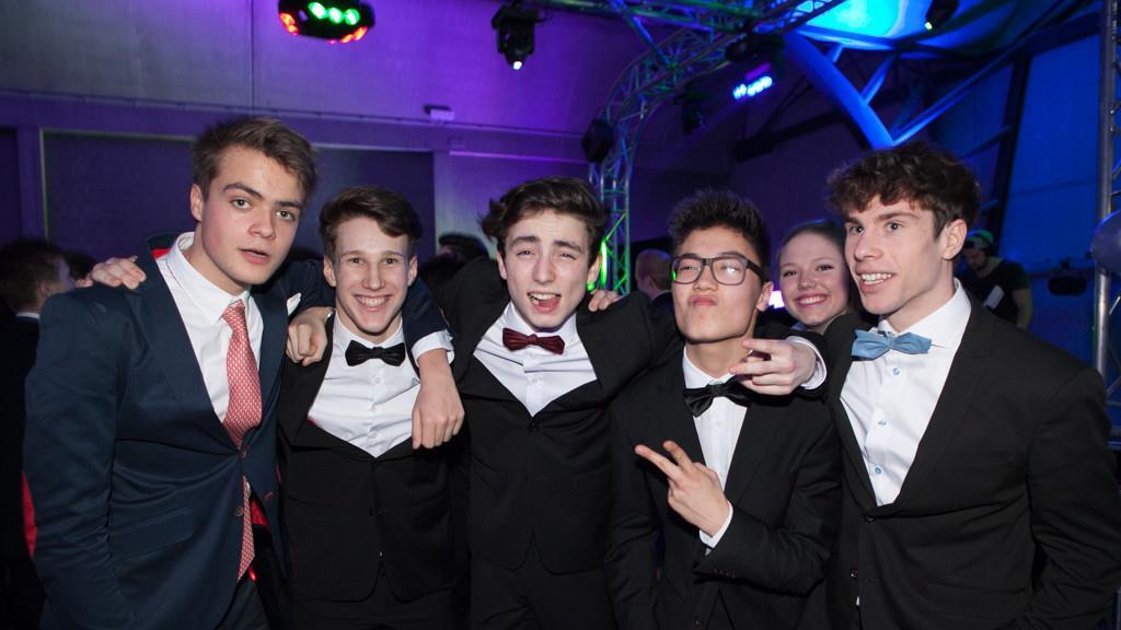 AKADemy Awards, II