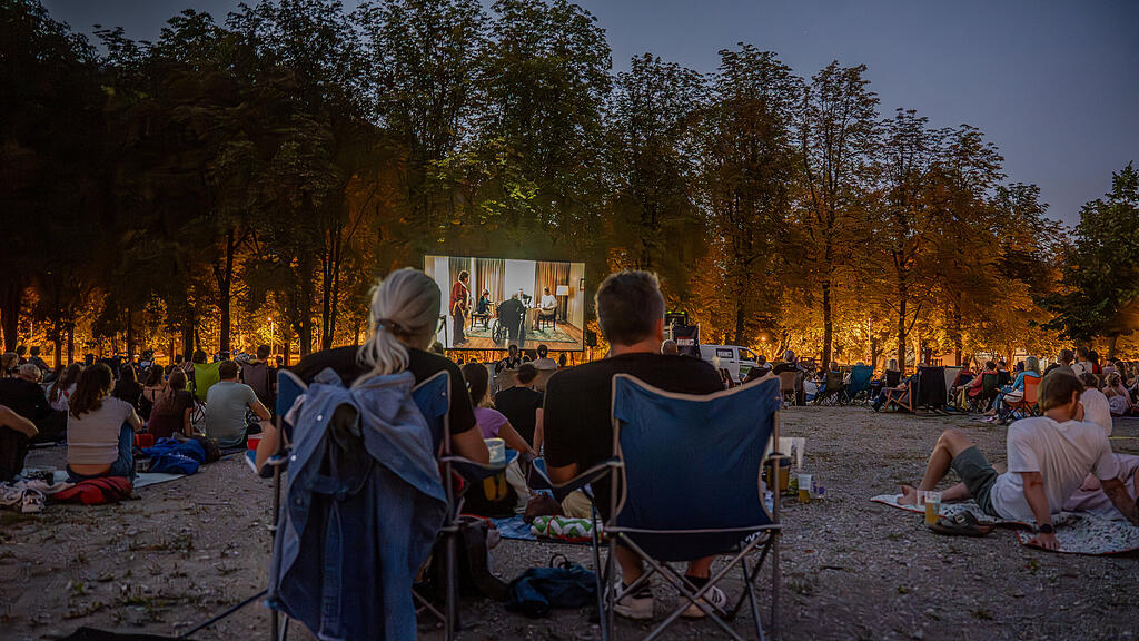 Live in Salzburg - Sommerkino "80 Plus"