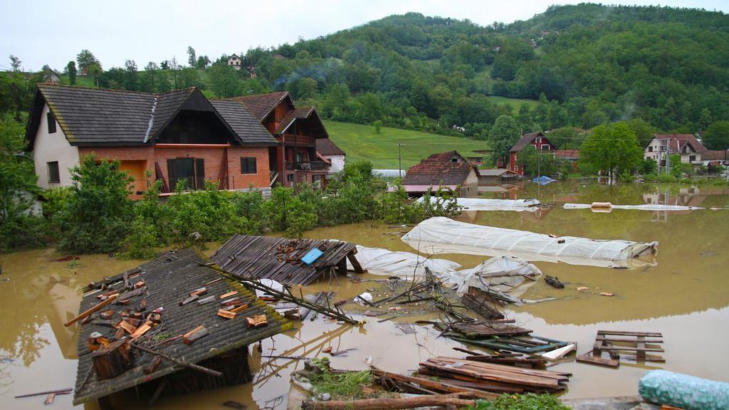 Überschwemmungen in Serbien und Bosnien
