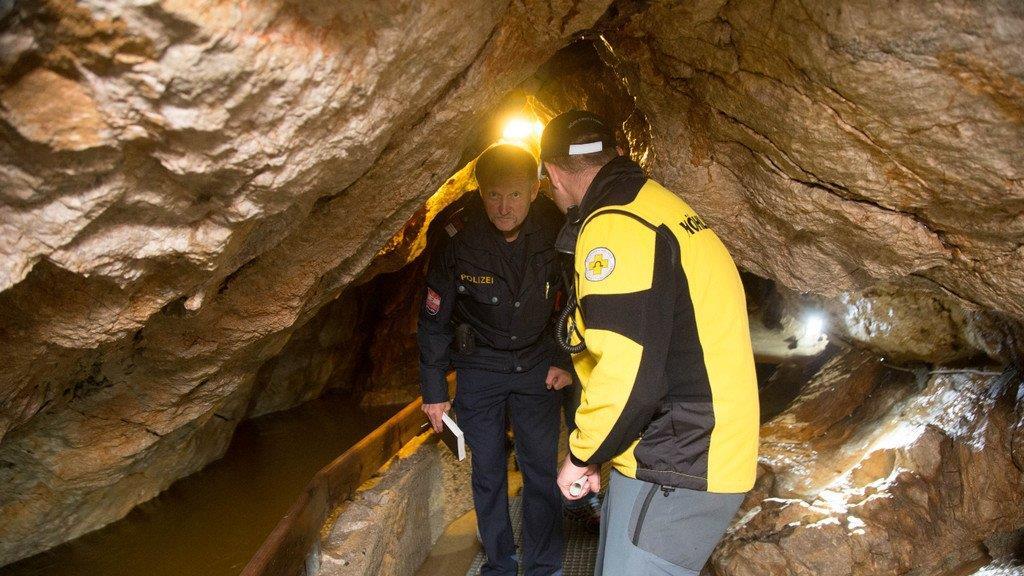 Bergung aus Lamprechtshöhle