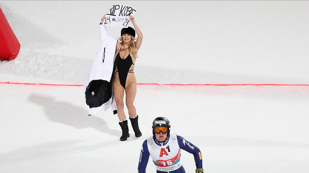 Flitzerin, Schladming, Kinsey Wolanski