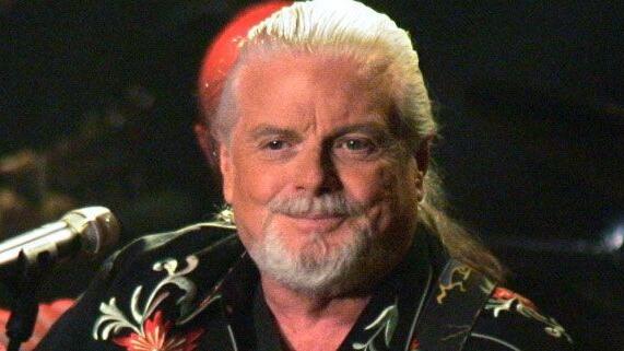 Scott McKenzie verstarb an den Folgen einer langjährigen Nervenkrankheit.