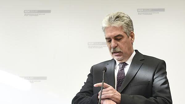 Auf Finanzminister Schelling rollt Heta-Klagswelle zu