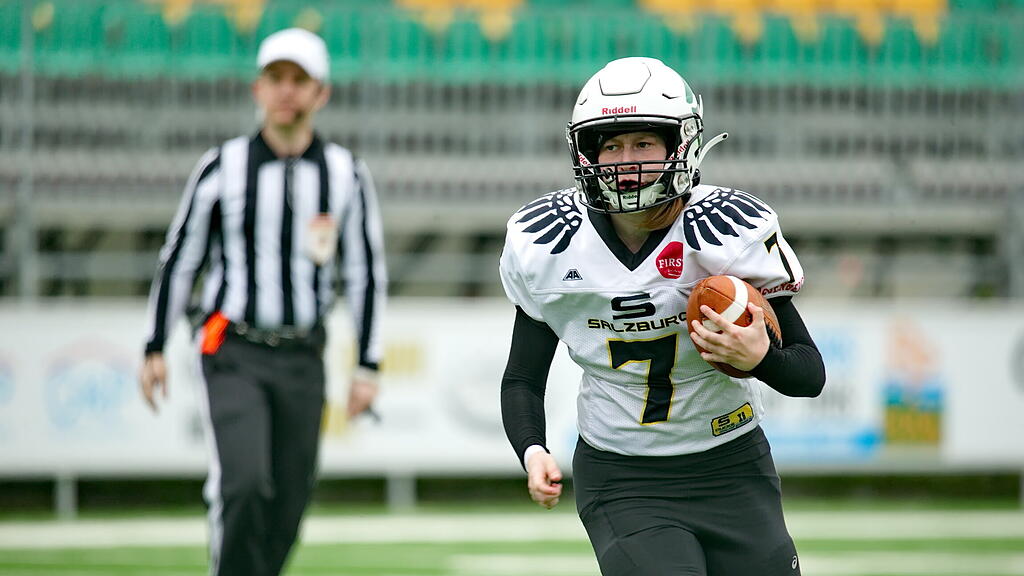 Football: Ducks Ladies gegen Vikings