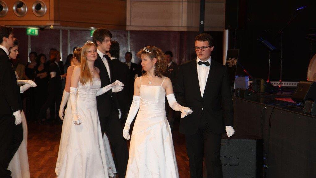 Rot-Kreuz-Ball2014 Teil I