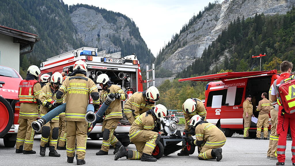 Großübung Feuerwehren Gasteinertal