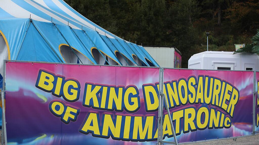 "Big King Dinosaurier of Animatronic" in Bischofshofen