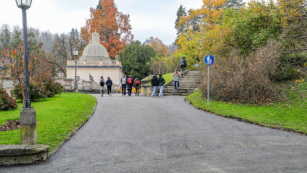 Rad- und Fußwege im Salzburger Kurgarten werden erneuert